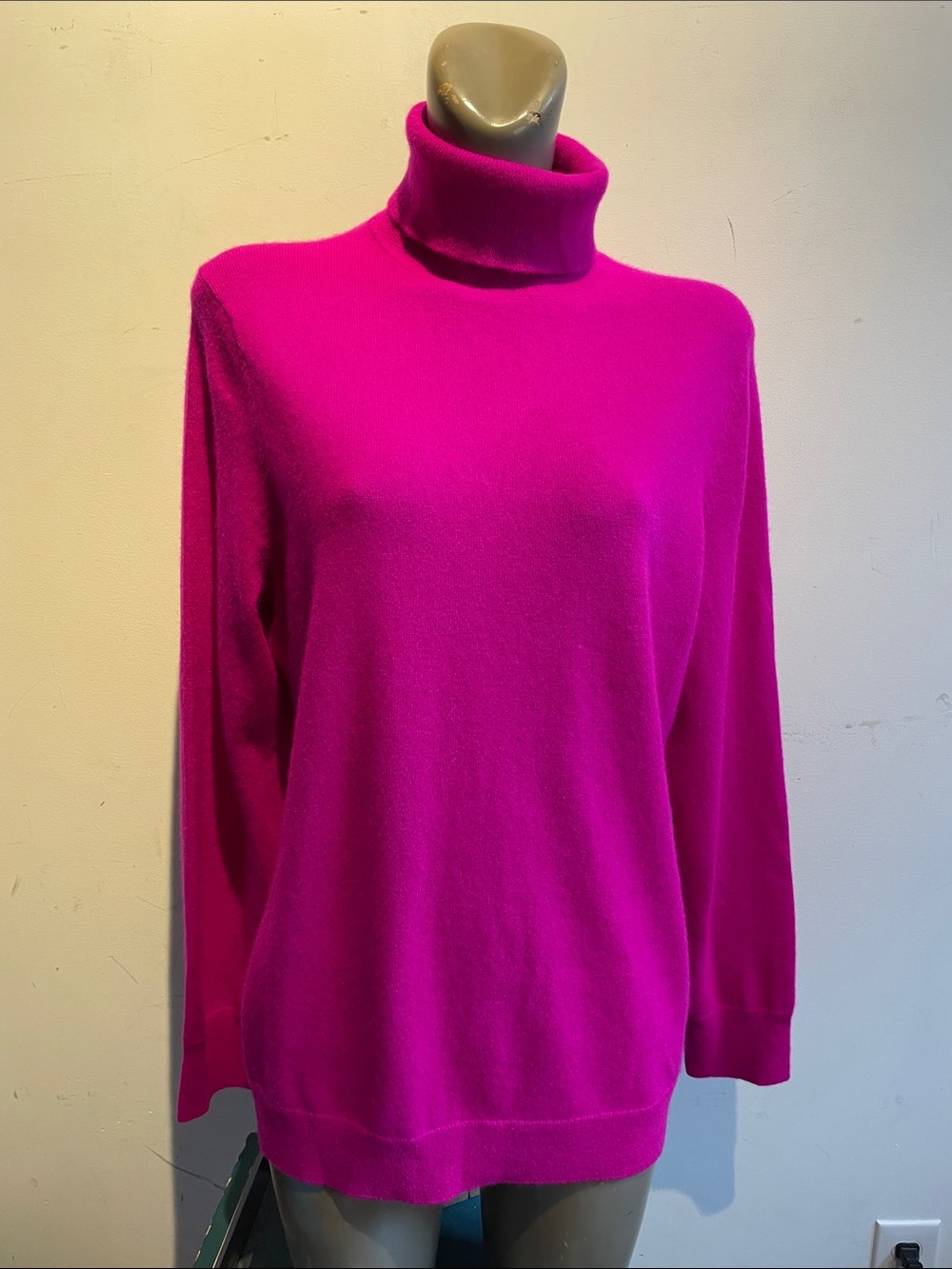 Talbots cashmere sweater NEW